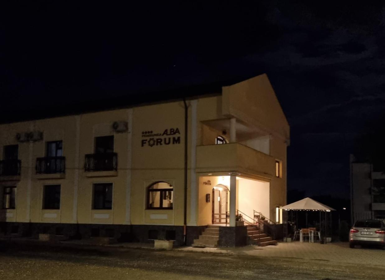Alba Forum Alba Iulia Exterior photo